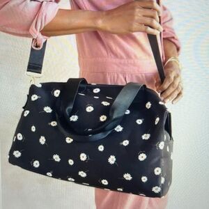 New! Alice + Olivia by Stacey Bendet  Daisy Print Duffel Bag